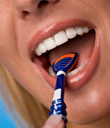 limpiador lingual para evitar la halitosis